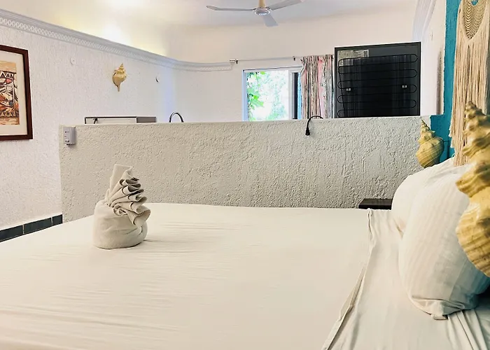 Mayan Art Boutique - 10th Ave Hotel 5*
