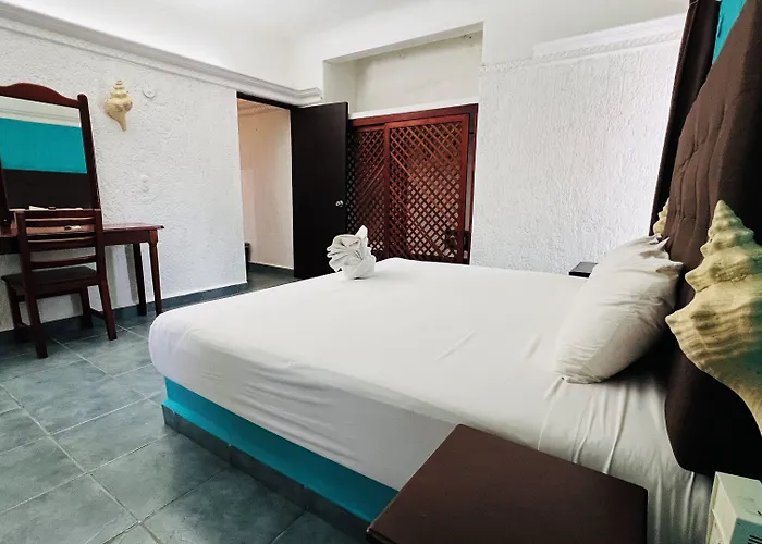 Mayan Art Boutique - 10th Ave Hotel 5*