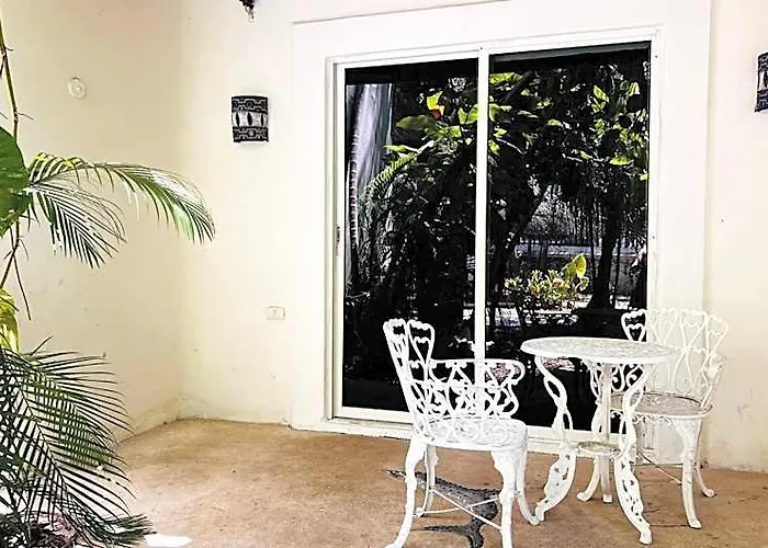 Mayan Art Boutique - 10th Ave Hotel 5*